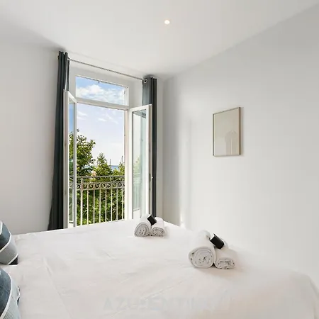 Azurenting - Vue Sur Le Port - Beautiful 2 *